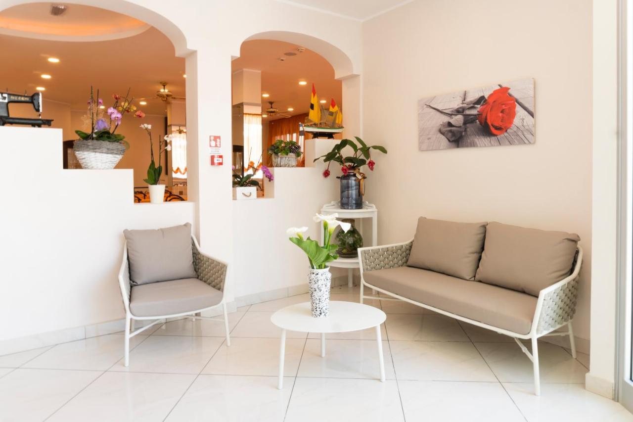 B&B Hotel Villa Nora بيلاريا-إيجيا مارينا المظهر الخارجي الصورة